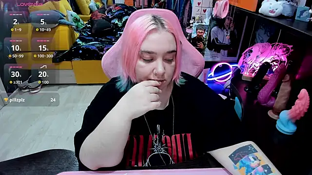 Softie_Sofy Chat XXX live