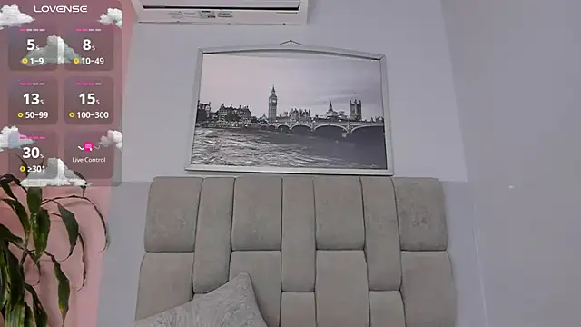 mia_slutty_ Chat XXX live