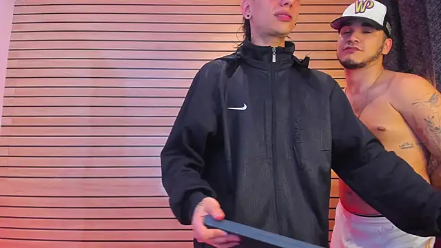 Chat XXX en directo de TheBatMansion