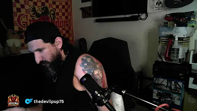 DevilPup75_ Live XXX Chat