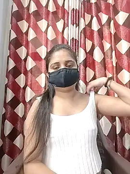 Ruhi_07 Live XXX-Chat