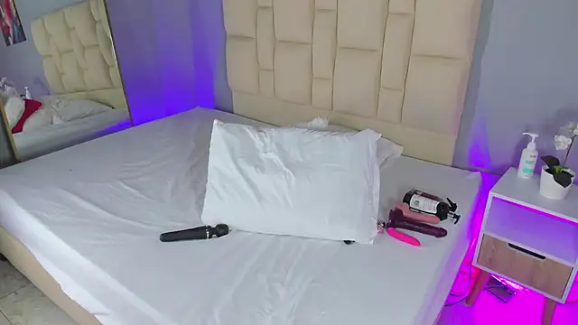 Sembang XXX Secara Langsung EmmaLawrence_