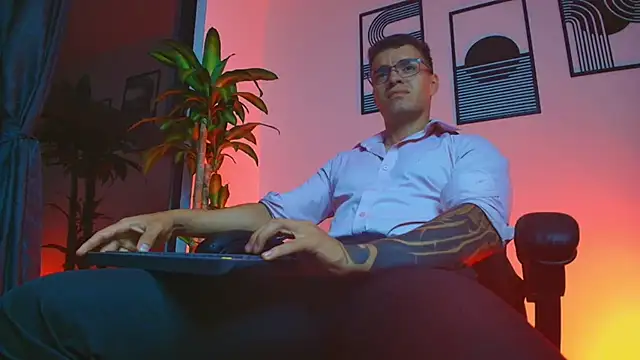 ALPHA_DOMINUS_ Webcamshow