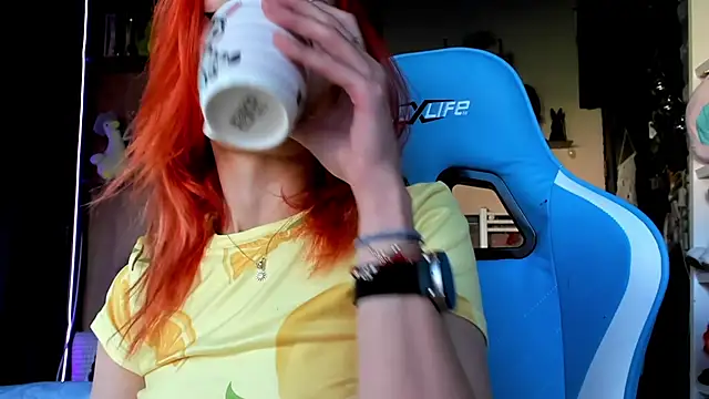 karo123421's Live XXX Chat