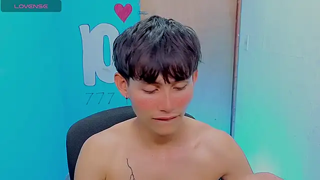 tanjiro_cute Webcam Show