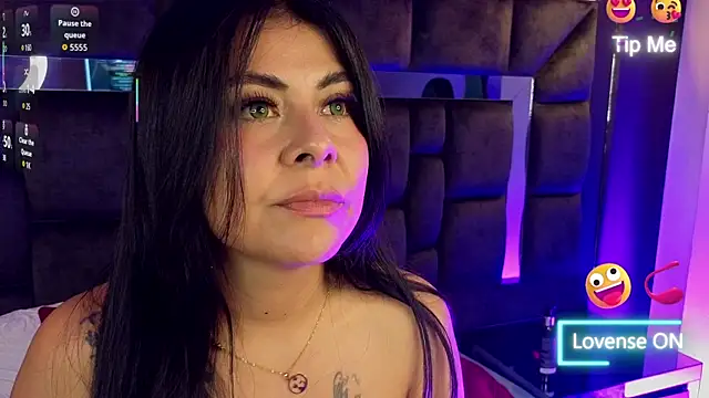 Aniajoness_ live XXX chat