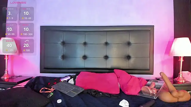 BustyGlow 라이브 XXX 채팅