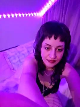 DanniHall – Naživo XXX chat