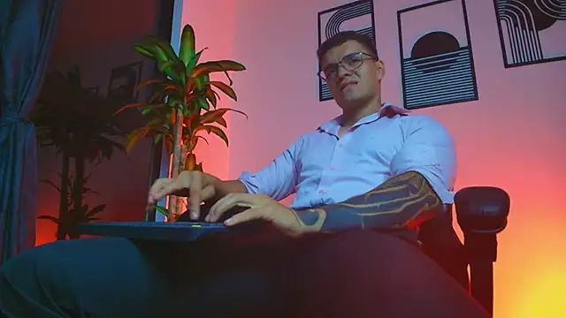 ALPHA_DOMINUS_のライブXXXチャット