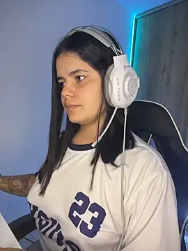 2Angela_ 即時 XXX 聊天