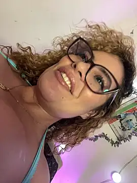 Rachell_More Live XXX-Chat