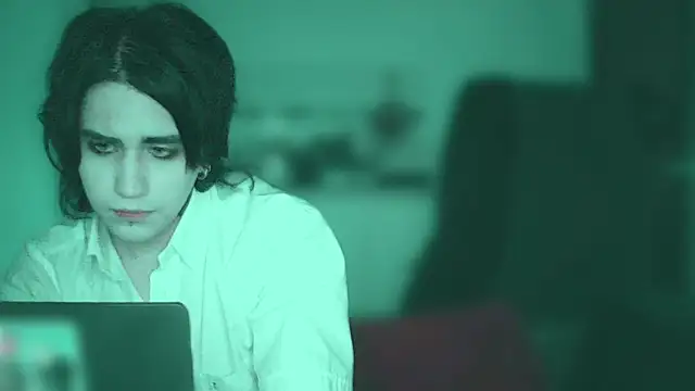 sademobeer 网络视讯表演