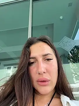 Chat +18 de AleksandraRich ao vivo