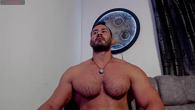 curt_xxx: онлайн-секс-чат