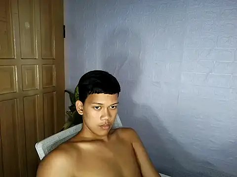 UrAsian_Turjak 网络视讯表演