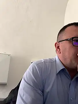 دردشة Mike8523 الجنسية المباشرة