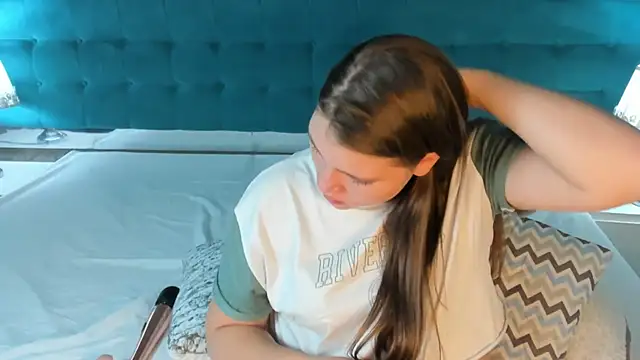 دردشة LiiaVelvet الجنسية المباشرة