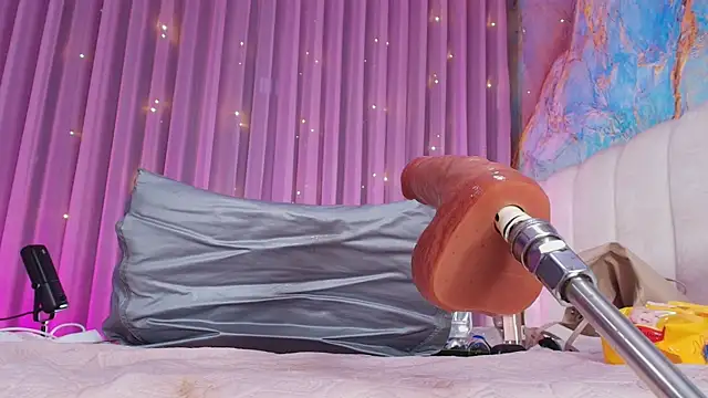 britanyy_'s Live XXX Chat