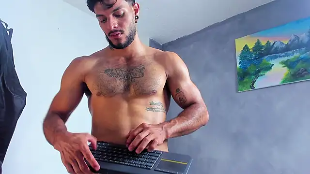 Pokazy przed kamerką – JuanBlade