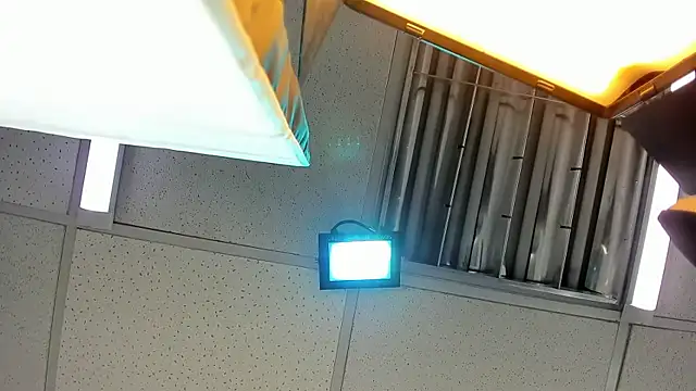 Aisha_hotts777のウェブカメラショー