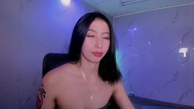 Chat XXX en directo de LilithCooperr_