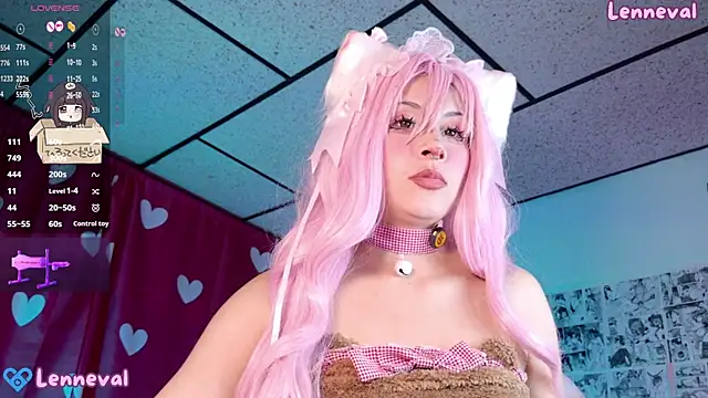 Lenneval1 live XXX chat