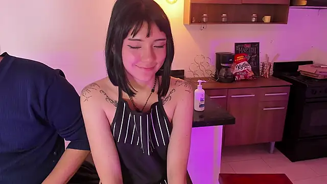 Melody_and_Max Live XXX-Chat