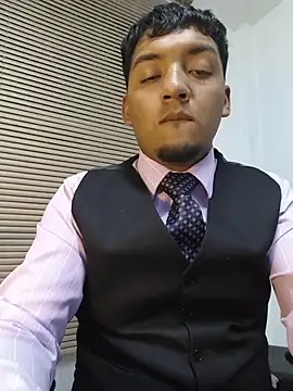 Show modela Itsdavidxxx na web-kameri