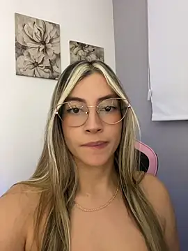 Онлайн чат XXX Issabela_G1