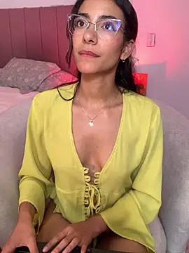 Chat +18 de elegant__rouse ao vivo