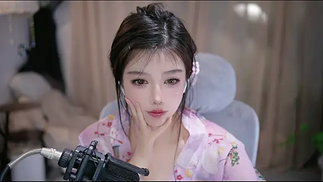 Cecily Chat XXX live