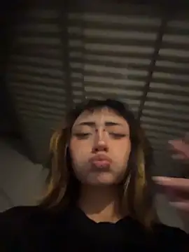 baby_akuma 现场XXX聊天