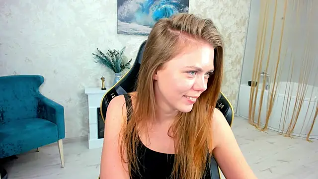 แชท XXX สดของ Strawberrye