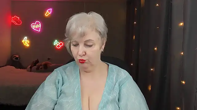 Mary-Leee 在線直播表演