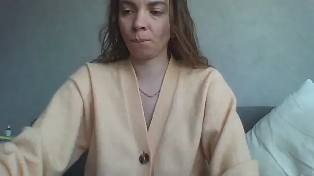 Luna2547 live XXX chat