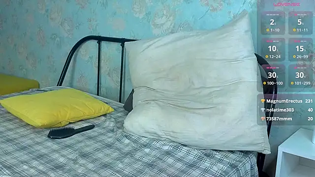 Chat XXX en directo de HollieCollelo