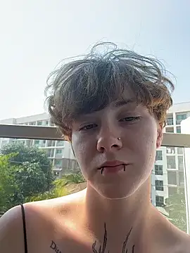 IceMur: απευθείας συνομιλία ΧΧΧ