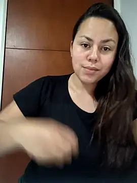 camila-titisのライブXXXチャット