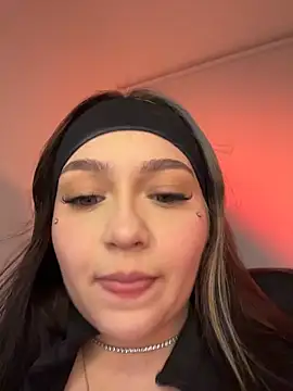 Daniela_ruizz 即時 XXX 聊天