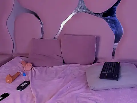 XXX chat uživo modela kiaraht