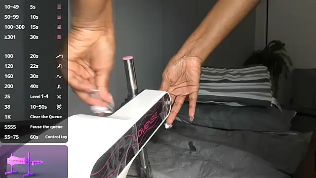 XXX chat uživo modela TanishaEvans