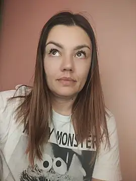 KrissSexi – webcam-show