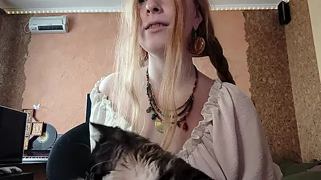 KateVibe_01のライブXXXチャット