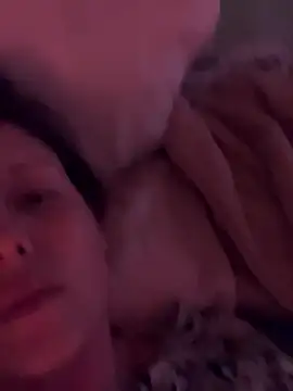 CUMFOREVERY1nTitTiES2 现场XXX聊天