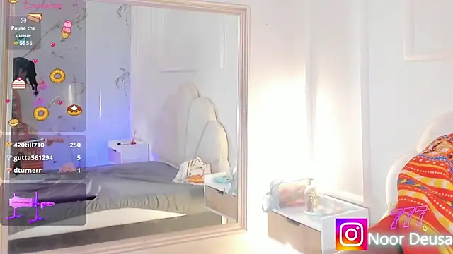 Candaceoweens 现场XXX聊天