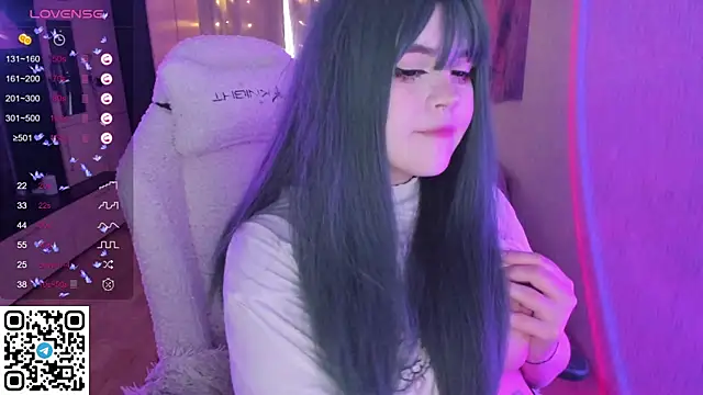 SelenaCute: онлайн-секс-чат