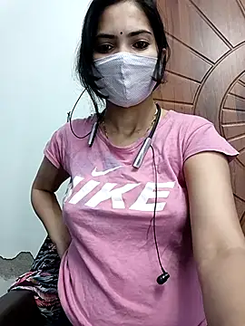 PUNAM456 লাইভ XXX চ্যাট