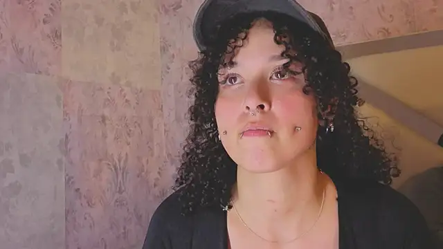 Benny_and_Mark's Live XXX Chat