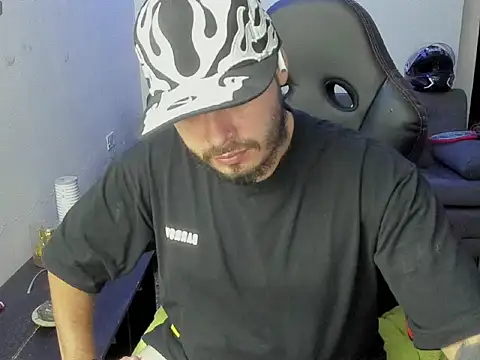 Chat XXX ao vivo de ragnar_lothbrok777