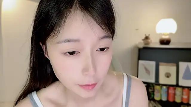 Chat XXX en directo de Onechestnut